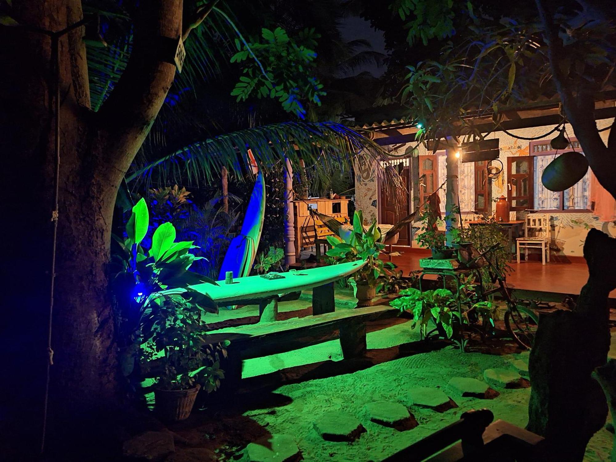 Akki'S Hostel ตรินโคมาลี ภายนอก รูปภาพ